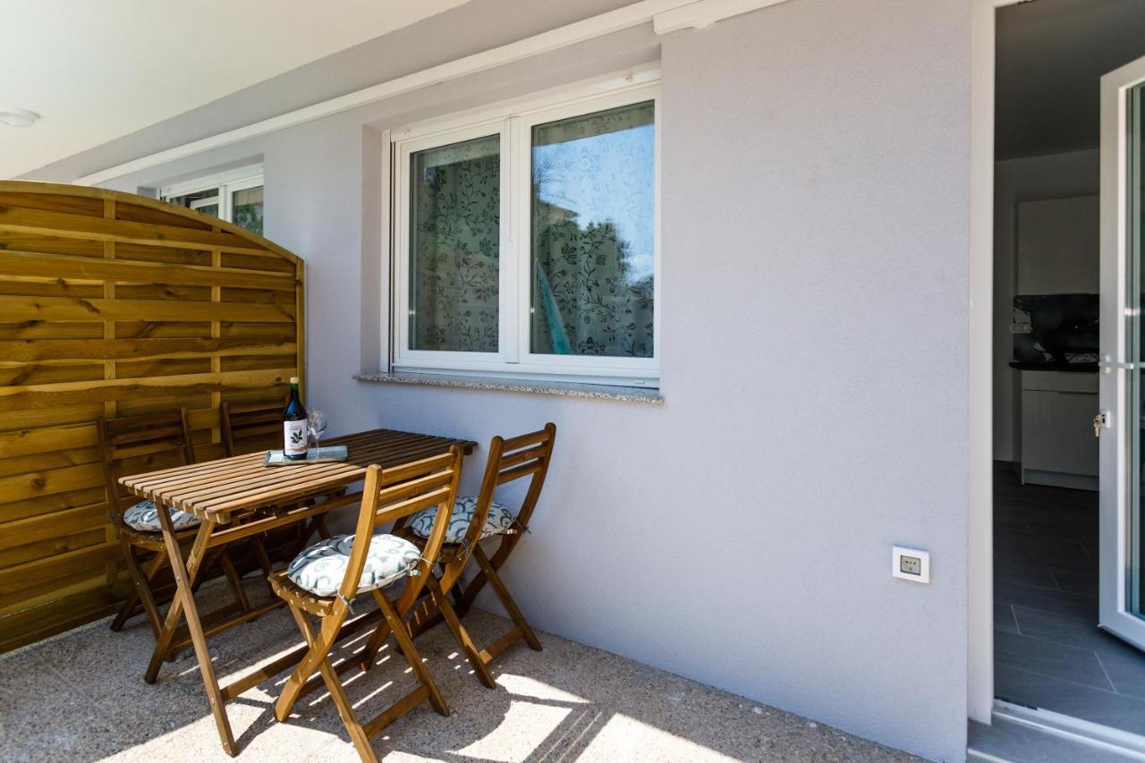 Golden Island Apartments Krk Town Εξωτερικό φωτογραφία